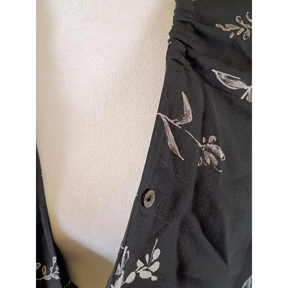 Dark Academia Valerie Stevens II Womens 22W Black Silk Floral Pinstripe Wrap